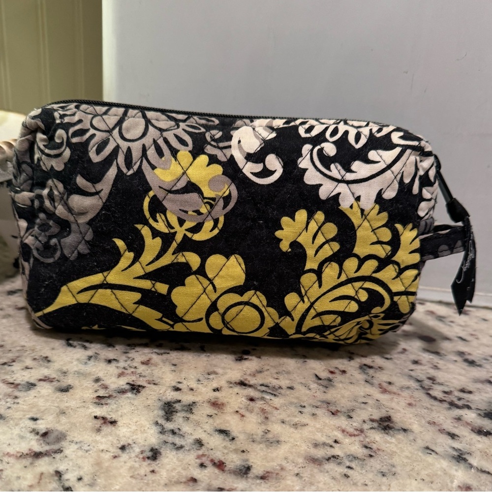 VERA BRADLEY BAROQUE MEDIUM COSMETIC BAG